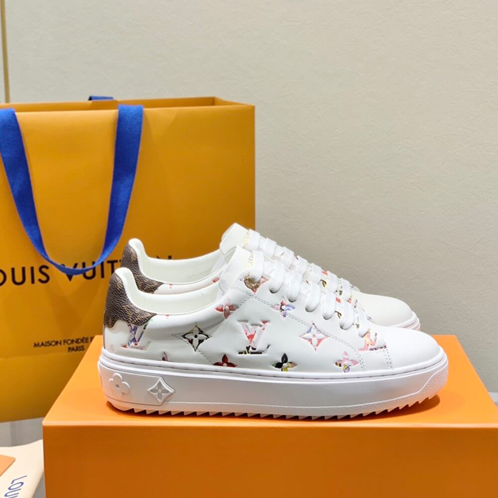 TIME OUT SNEAKER