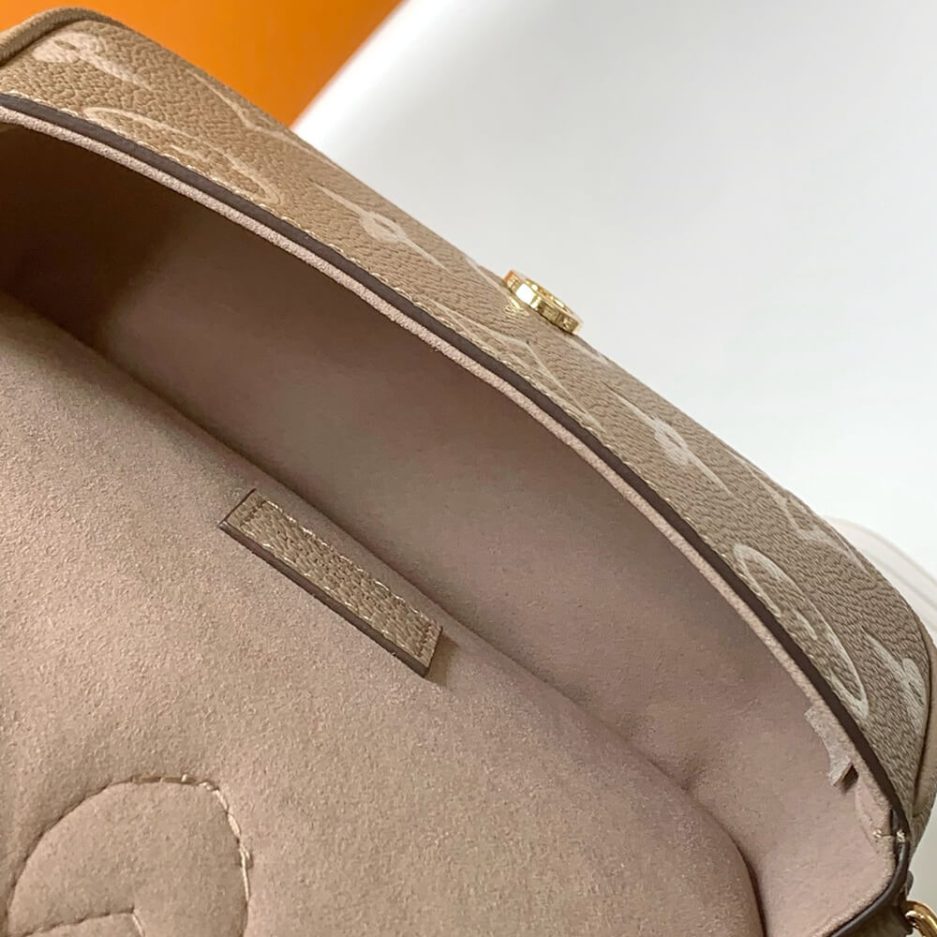 LV Nano Diane